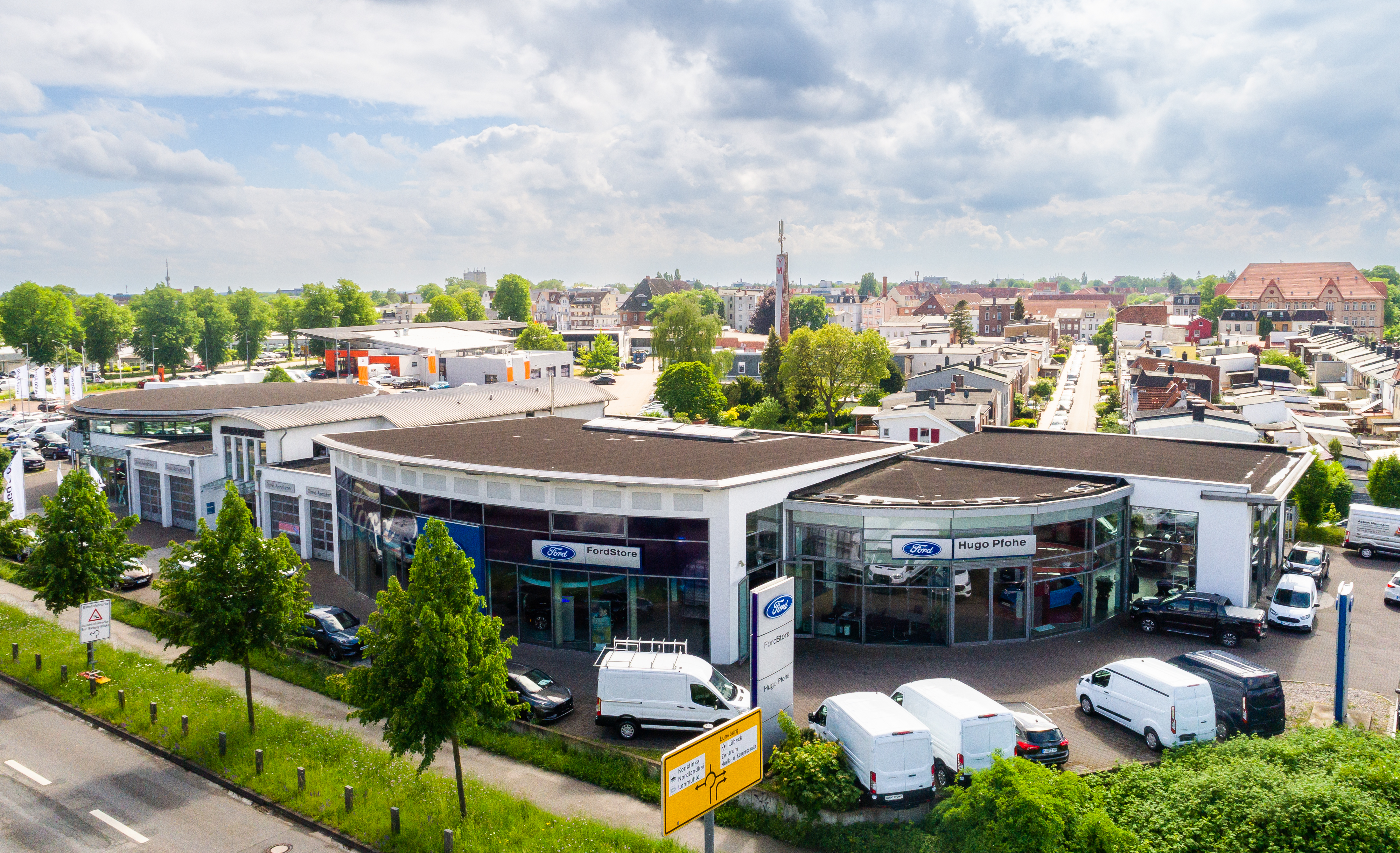 hugo pfohe gmbh - ford und mg in lübeck