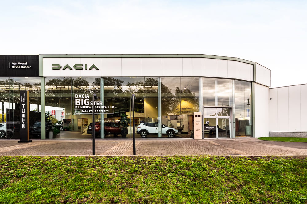 Van Mossel Devos-Capoen Dacia Roeselare