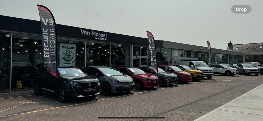 Van Mossel Motor Mall Jersey